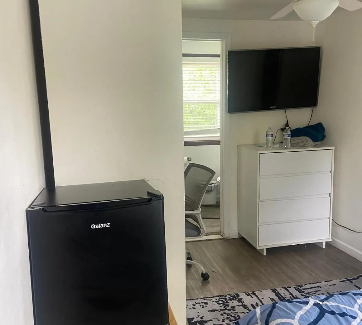 Cozy Room With Private Bathroom New York Homestay